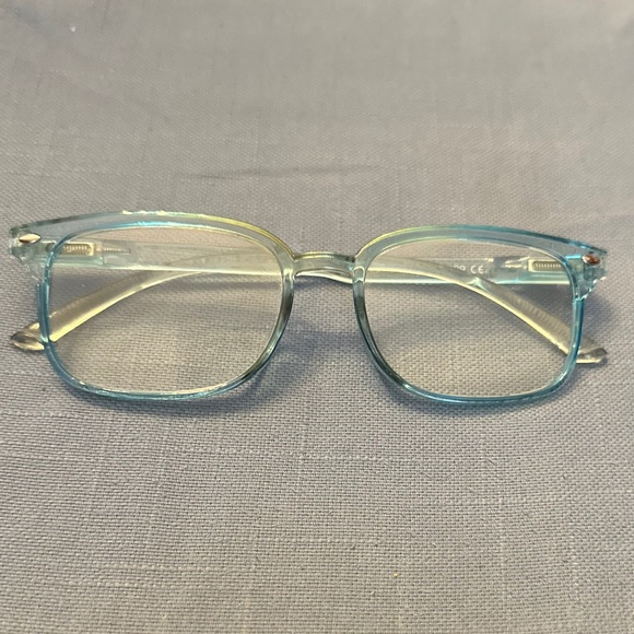 (3) Pairs of Readers + (1) Pair Reader Sunglasses +2.0 - Picture 9 of 16